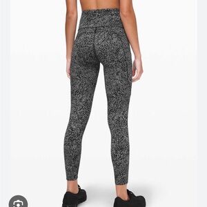Lululemon Fast and Free tights 6